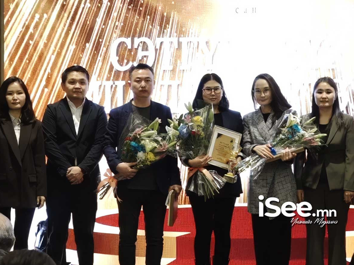 "Нийтлэлч Отгонбаяр" сангаас зарласан сэтгүүлзүйн шилдэг бүтээлүүд тодорлоо